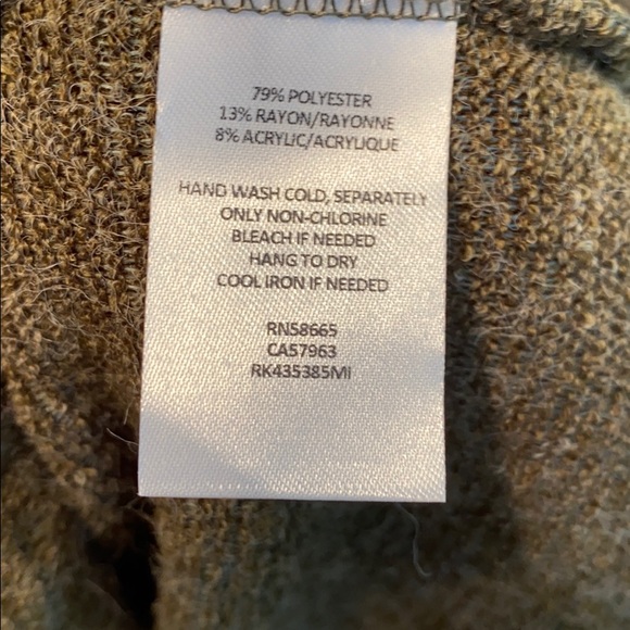 Abound V-Neck Dolman Pullover Sweater Olive Italy - Picture 7 of 7